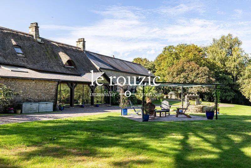 Maison 10 pièces 230 m² · à Grand-Champ · 230 m² · 600 000 €