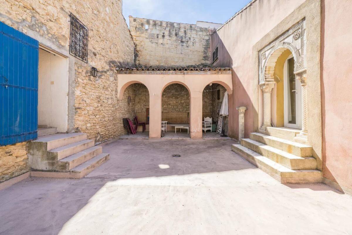 Maison 6 pièces 265 m² · à Saint-Pargoire · 265 m² · 205 000 €