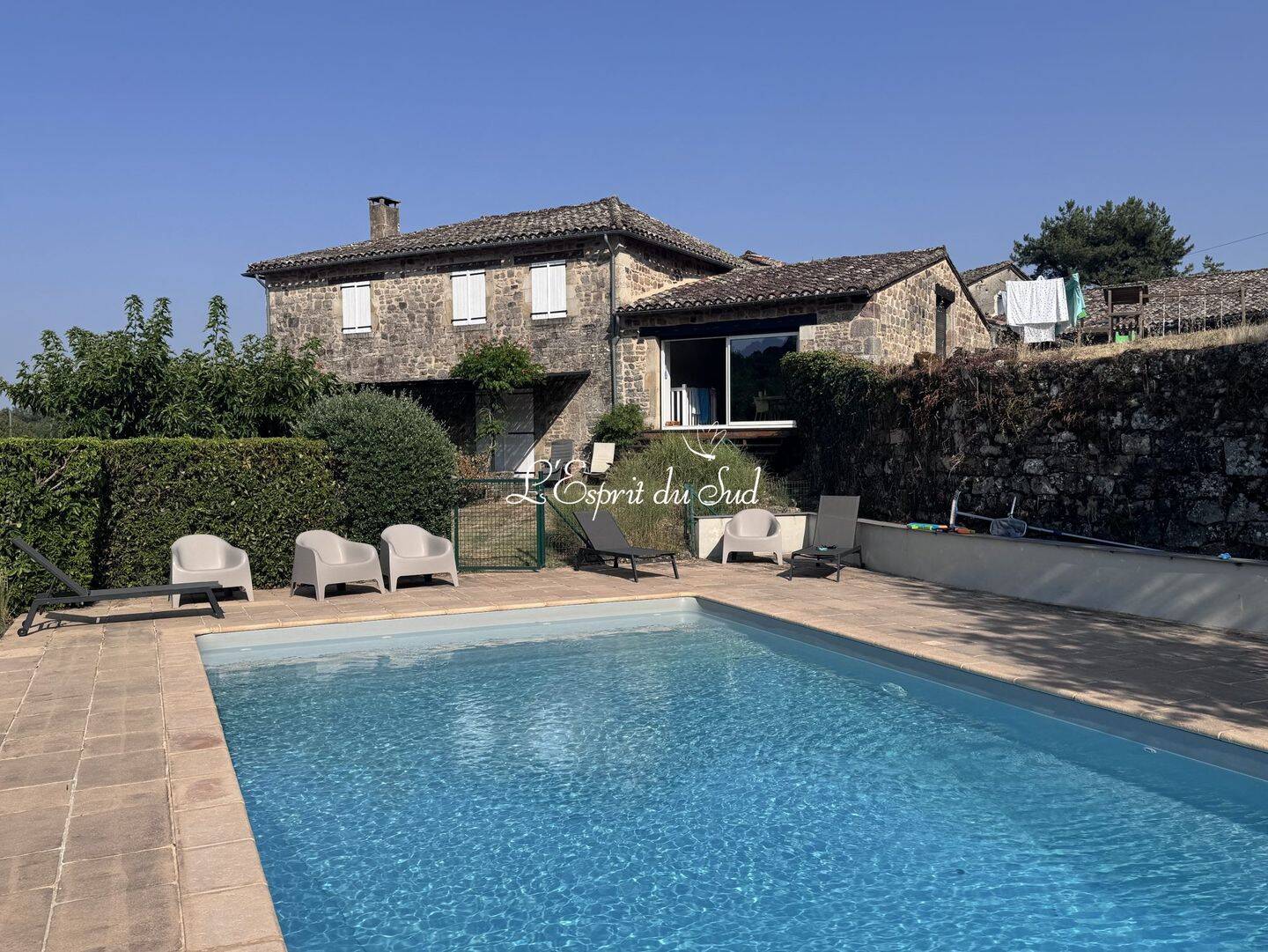 Maison 8 pièces 260 m² · à Le Verdier · 260 m² · 549 000 €