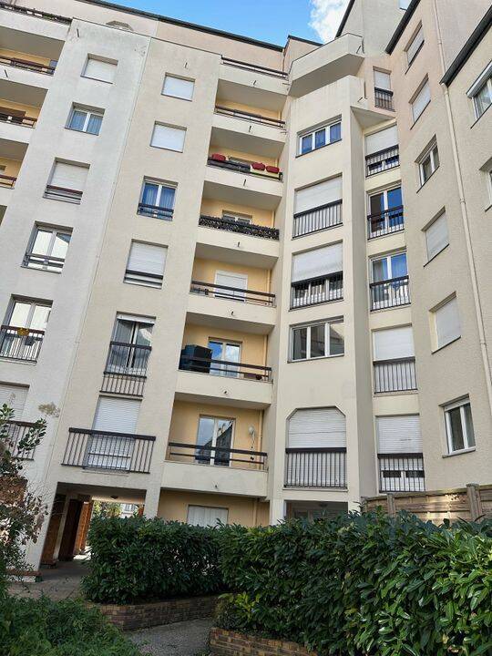 Appartement 1 pièce 32 m² · à Sannois · 32 m² · 800 €