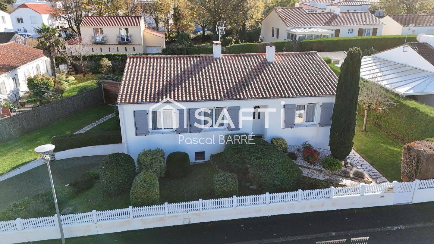Maison 5 pièces 109 m² · à Les Achards · 109 m² · 269 900 €