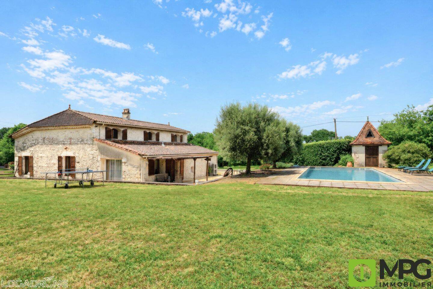 Maison 5 pièces 169 m² · à Montaut · 169 m² · 250 000 €