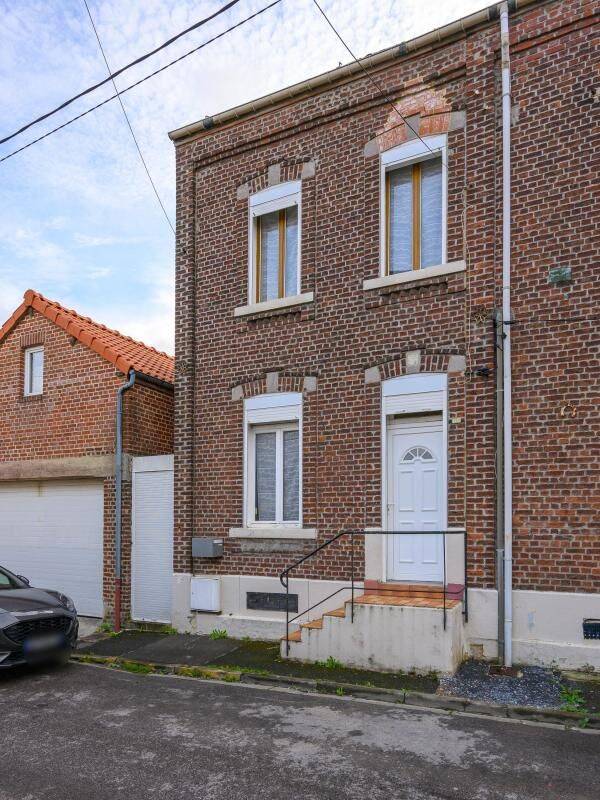 Maison 5 pièces 99 m² · à Jeumont · 99 m² · 59 400 €