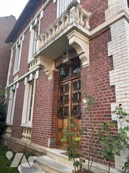 Maison 5 pièces 994 m² · à Laon · 994 m² · 241 040 €