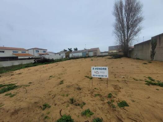 Terrain à vendre 167 500 € 225 m² de terrain Chaume Nord Les Sables-d'Olonne 85100