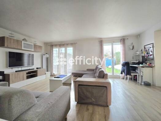 Pavillon à vendre 350 000 € 5 pièces 3 chambres 100 m² 236 m² de terrain Le Gandouget-Pré-Yvelines-Parc Élancourt 78990