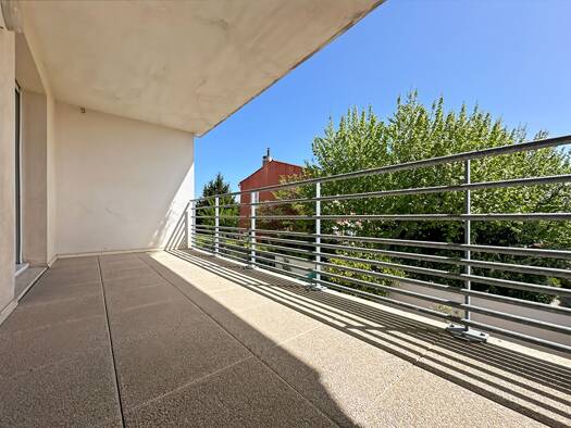 Appartement à vendre 214 000 € 3 pièces 2 chambres 74 m² Étage 2/3 Saint Mitre Marseille 13ème arrondissement 13013