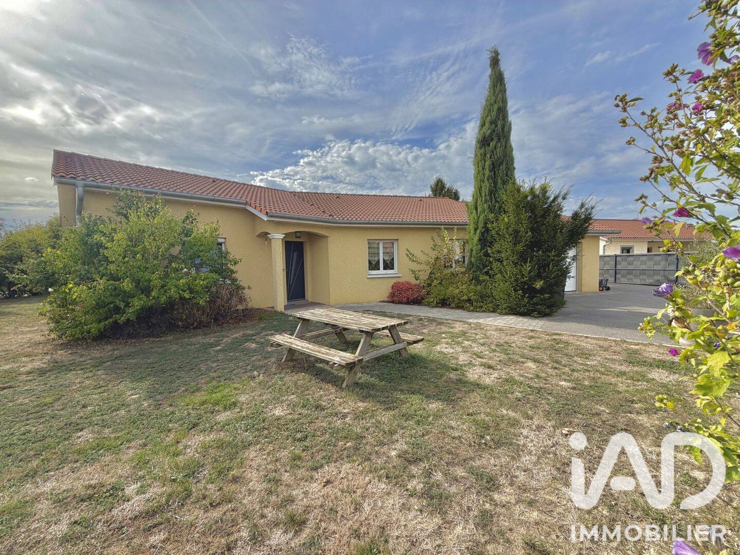 Maison 4 pièces 112 m² · à Bresse Vallons · 111,6 m² · 330 000 €