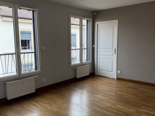 Appartement à vendre 339 000 € 2 pièces 1 chambre 46 m² Étage 5/6 Lyon 7ème arrondissement 69007