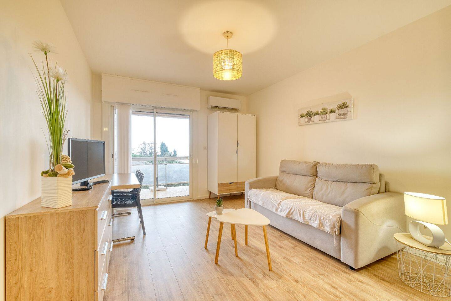 Appartement 1 pièce 29 m² · à San-Martino-Di-Lota · 29 m² · 575 €/mois