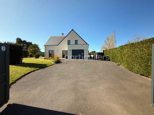 Maison à vendre 512 050 € 8 pièces 4 chambres 227 m² 2 310 m² de terrain La Croix-en-Touraine 37150