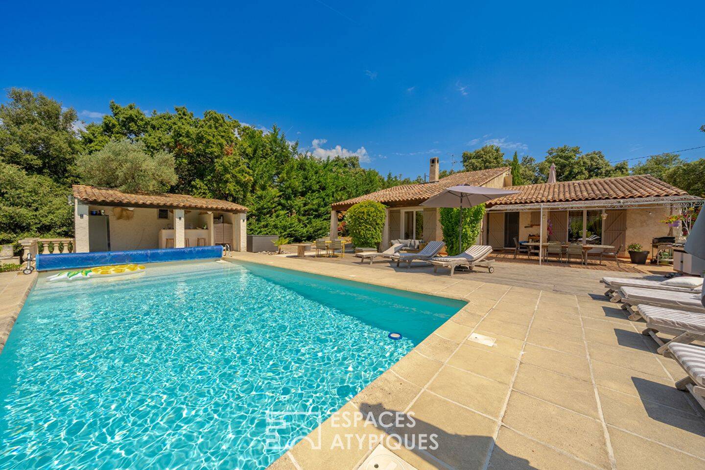 Maison 8 pièces 121 m² · à Le Thoronet · 121 m² · 670 000 €