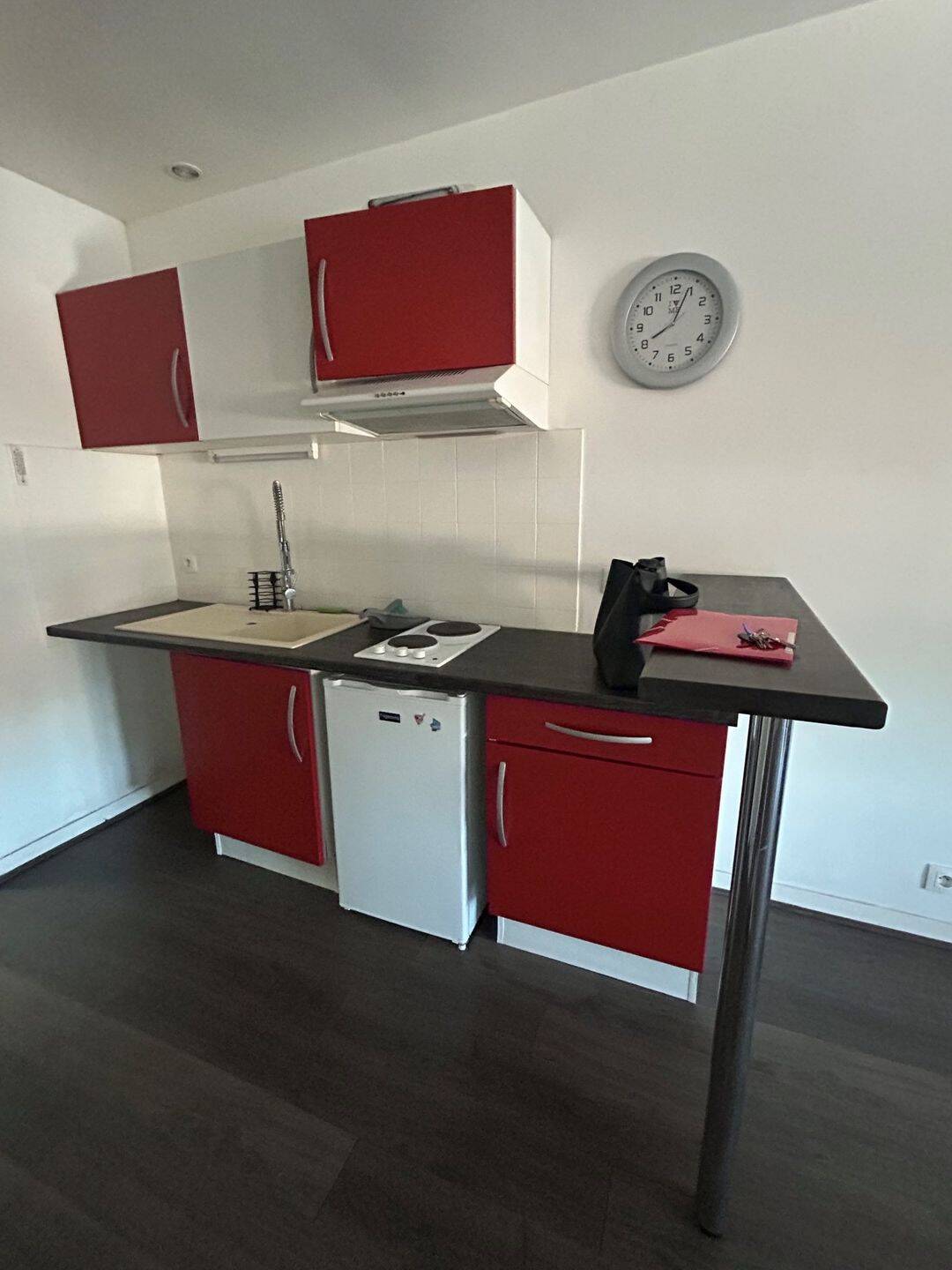 Appartement 1 pièce 25 m² · à Saintes · 24,5 m² · 432 €/mois
