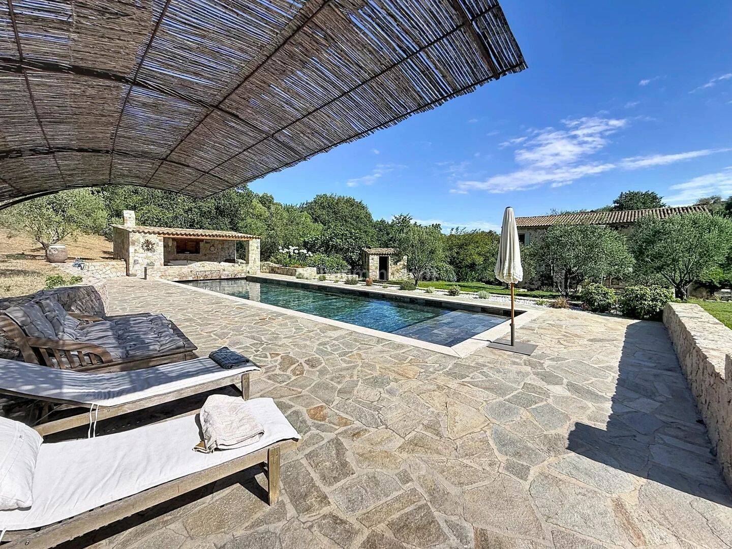 Maison 5 pièces 155 m² à Aregno