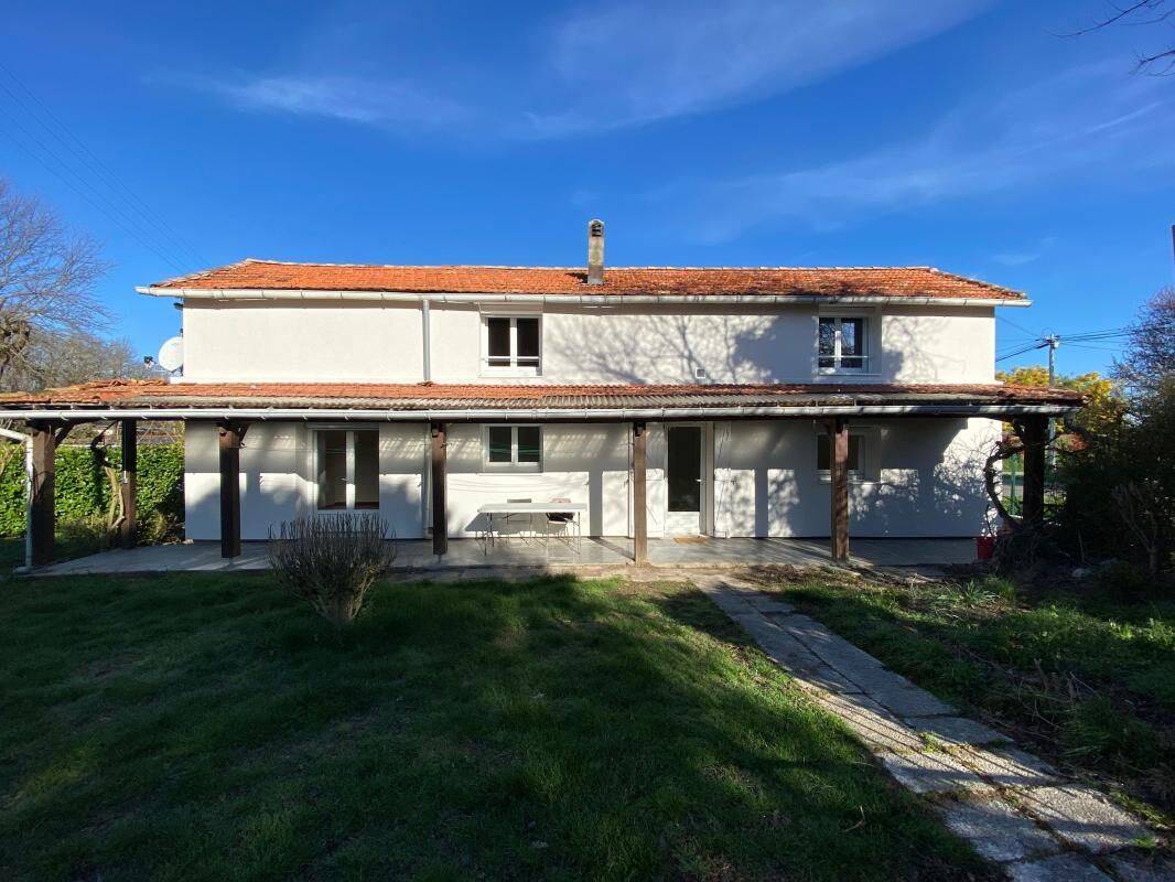Maison 4 pièces 92 m² · à Caussade · 91,5 m² · 795 €/mois