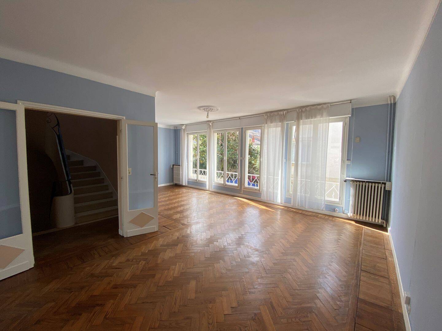 Maison 7 pièces 194 m² · à Bordeaux · 194,3 m² · 2 537 €/mois