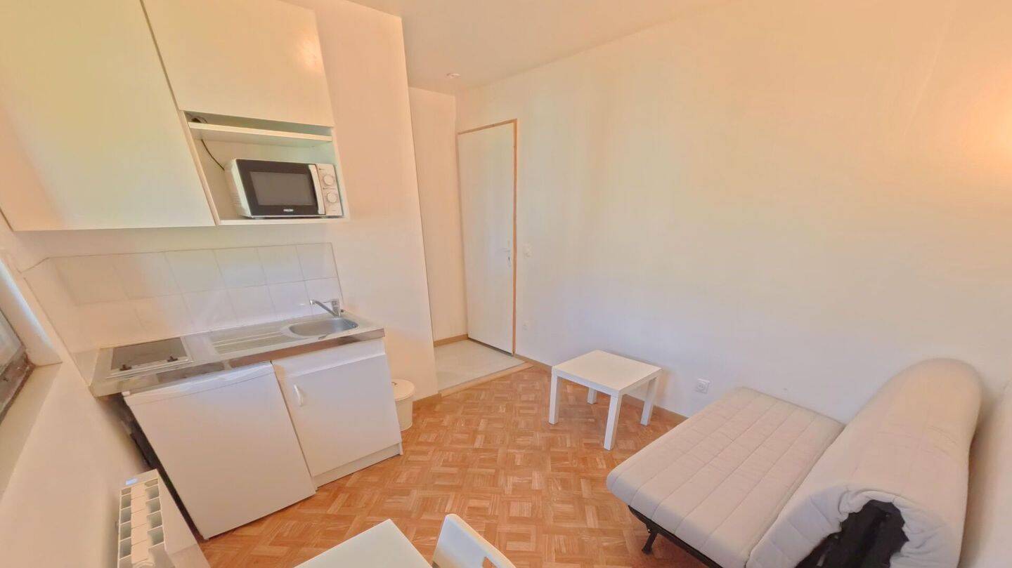 Appartement 1 pièce 13 m² · à Caen · 13 m² · 465 €
