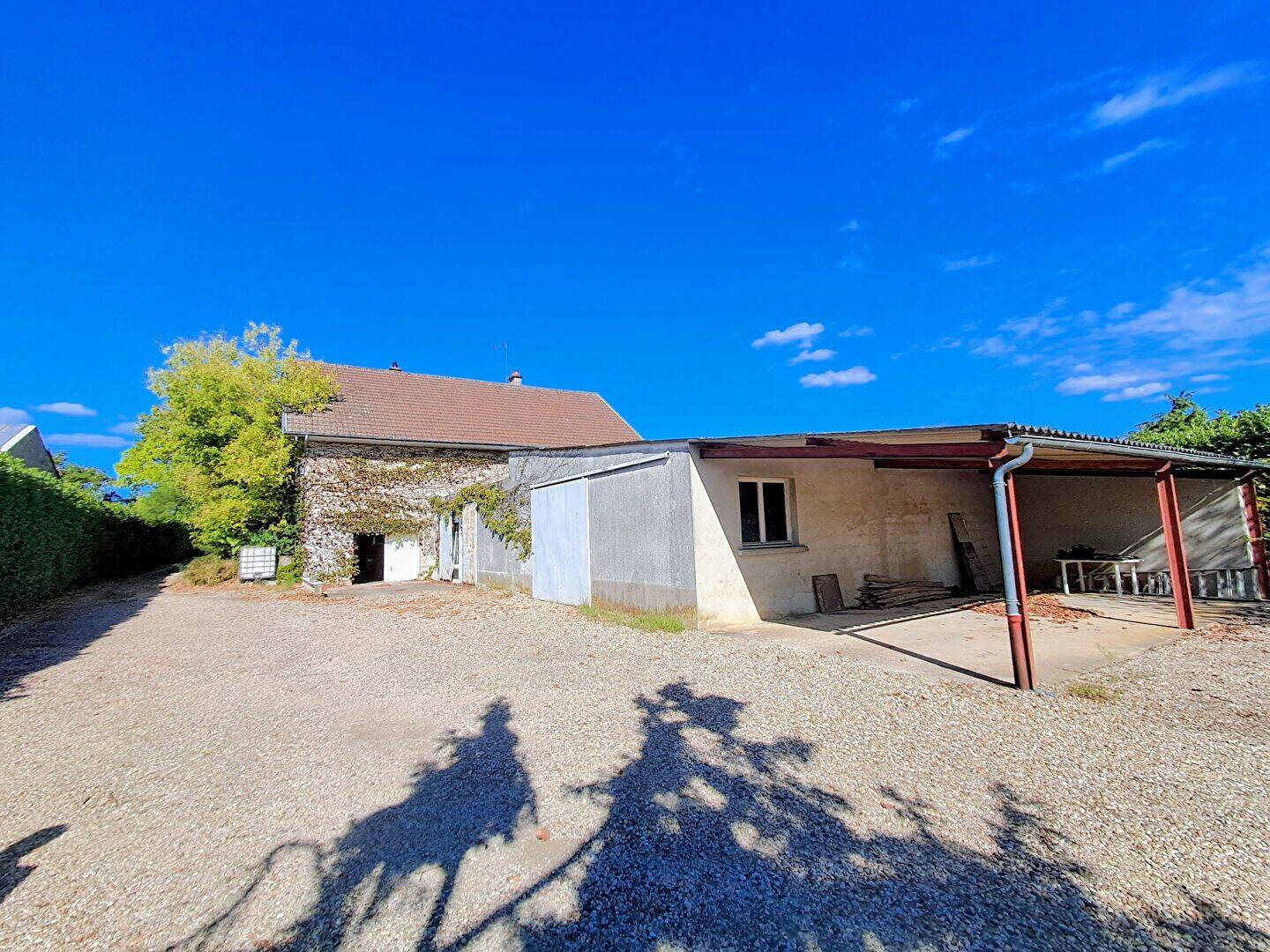 Maison 5 pièces 124 m² · à Nuits-Saint-Georges · 123,8 m² · 349 000 €