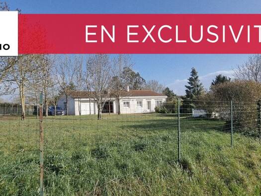 Maison de plain-pied à vendre 172 200 € 6 pièces 3 chambres 102 m² 3 814 m² de terrain Saint-Denis-du-Payré 85580