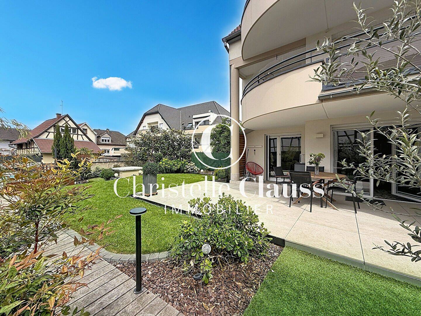 Appartement 4 pièces 81 m² · à Oberschaeffolsheim · 81 m² · 380 000 €
