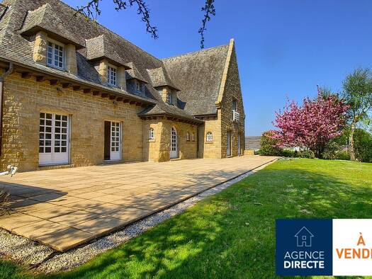 Maison à vendre 1 243 200 € 15 pièces 8 chambres 480 m² 9 600 m² de terrain Hors Agglomeration Melesse 35520