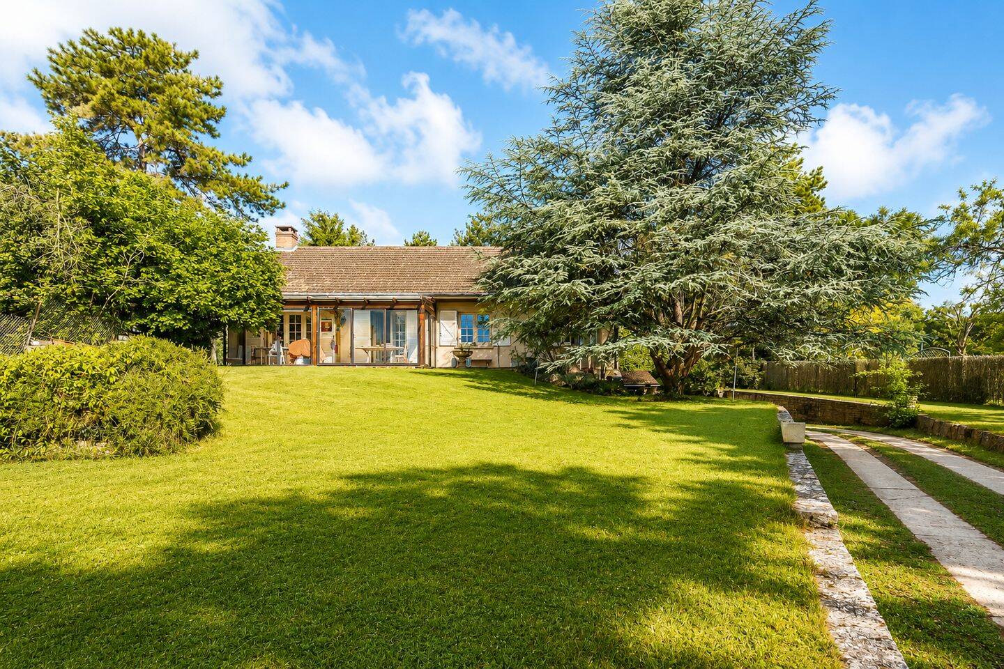 Maison 6 pièces 147 m² · à Beaune · 147 m² · 495 000 €