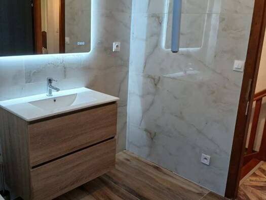 Duplex à vendre 165 000 € 3 pièces 2 chambres 65 m² Étage 1/2 Centre Historique-Est Mulhouse 68100