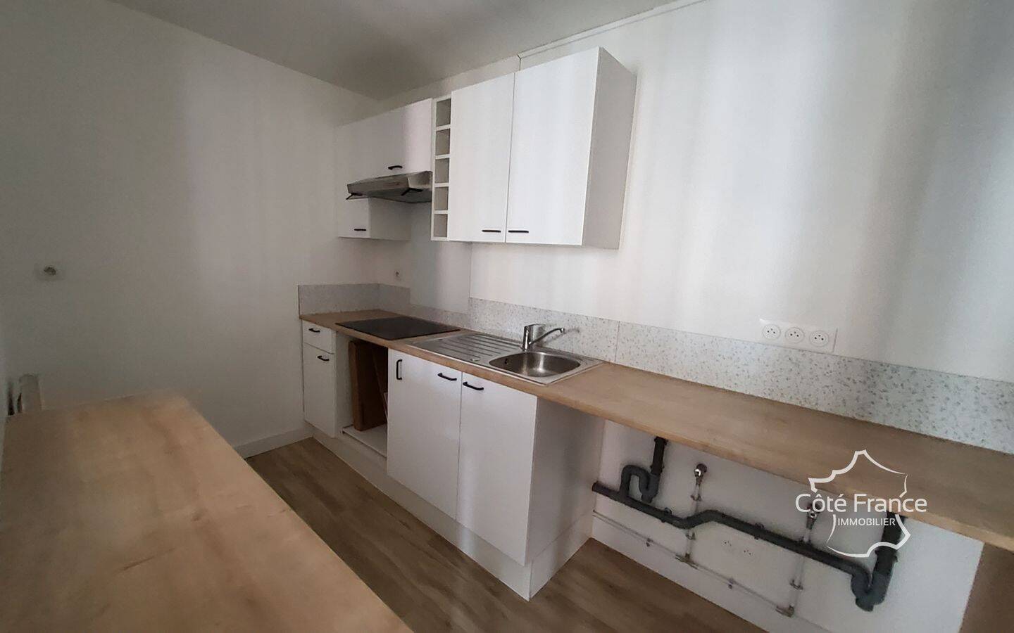Appartement 5 pièces 130 m² · à Fumay · 130 m² · 600 €