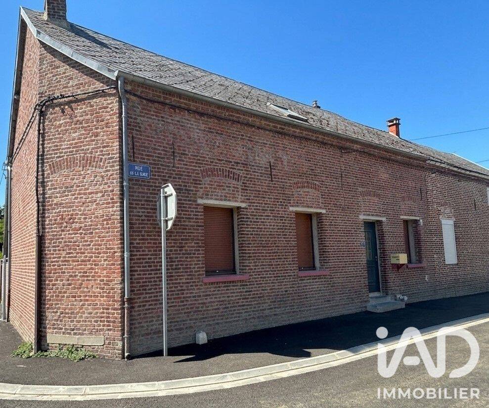 Maison 6 pièces 115 m² · à Becquigny · 115 m² · 122 900 €