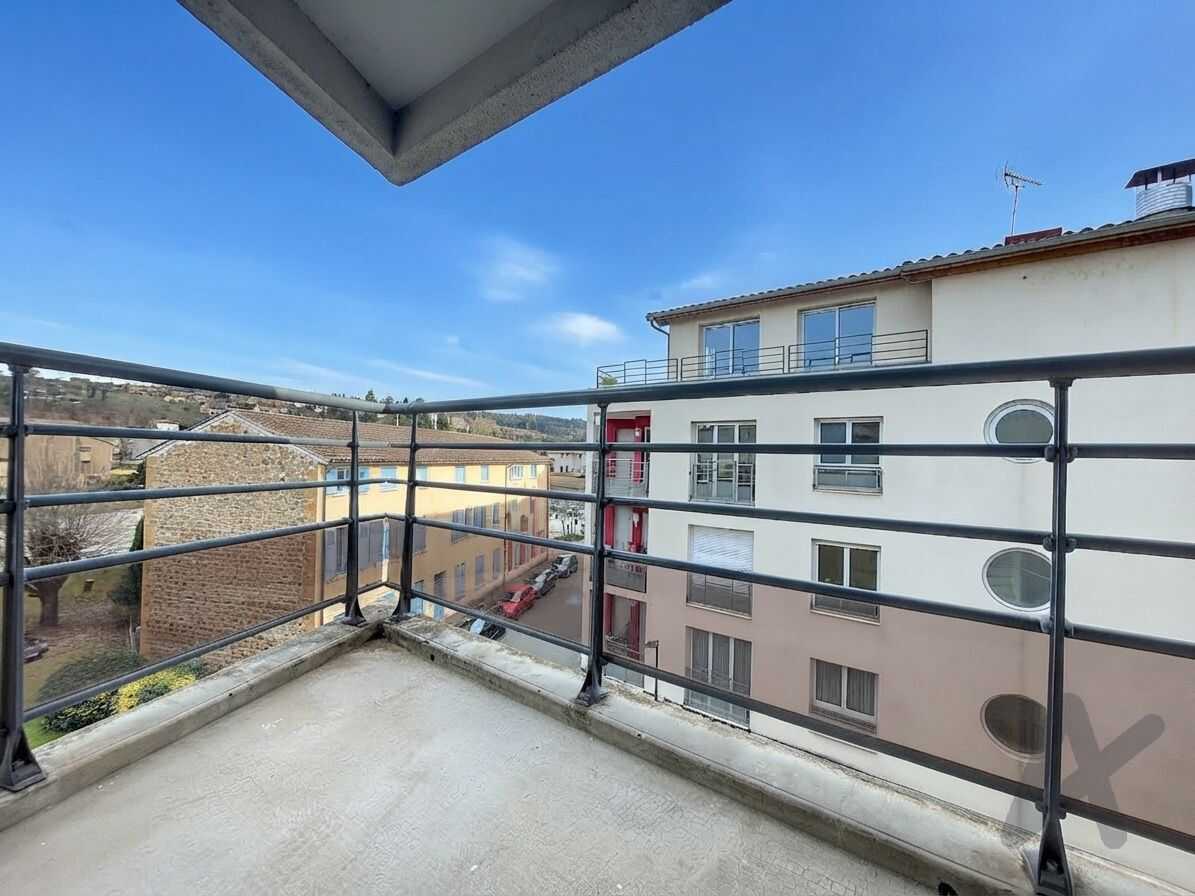 Appartement 4 pièces 87 m² · à L'Arbresle · 87,1 m² · 950 €/mois