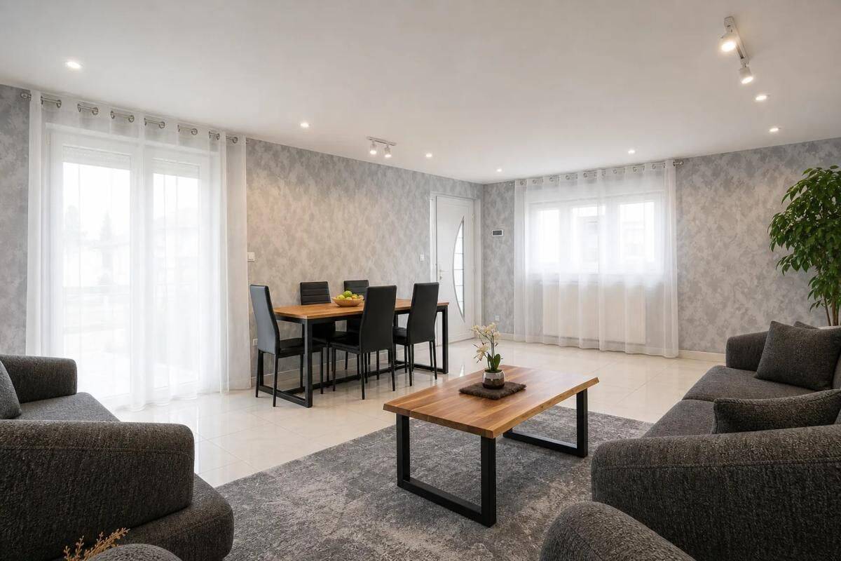 Maison 11 pièces 225 m² · à Mulhouse · 225 m² · 365 000 €