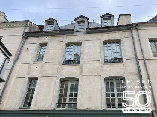 Appartement à vendre 288 700 € 3 pièces 2 chambres 67 m² Étage 2/3 Vannes 56000