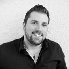 IAD - Marc PLISSON logo