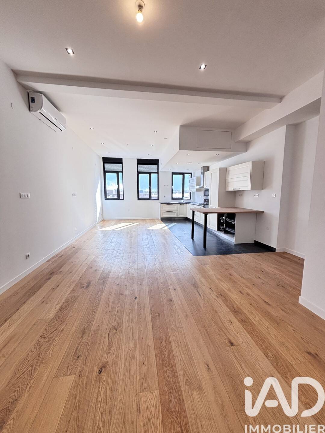 Appartement 3 pièces 90 m² · à Tourcoing · 90 m² · 235 000 €