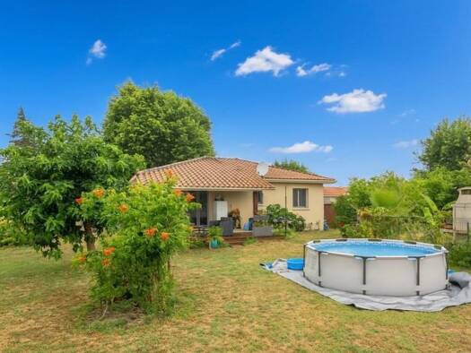 Maison de plain-pied à vendre 298 000 € 3 pièces 2 chambres 72,7 m² 700 m² de terrain Est Biscarrosse 40600
