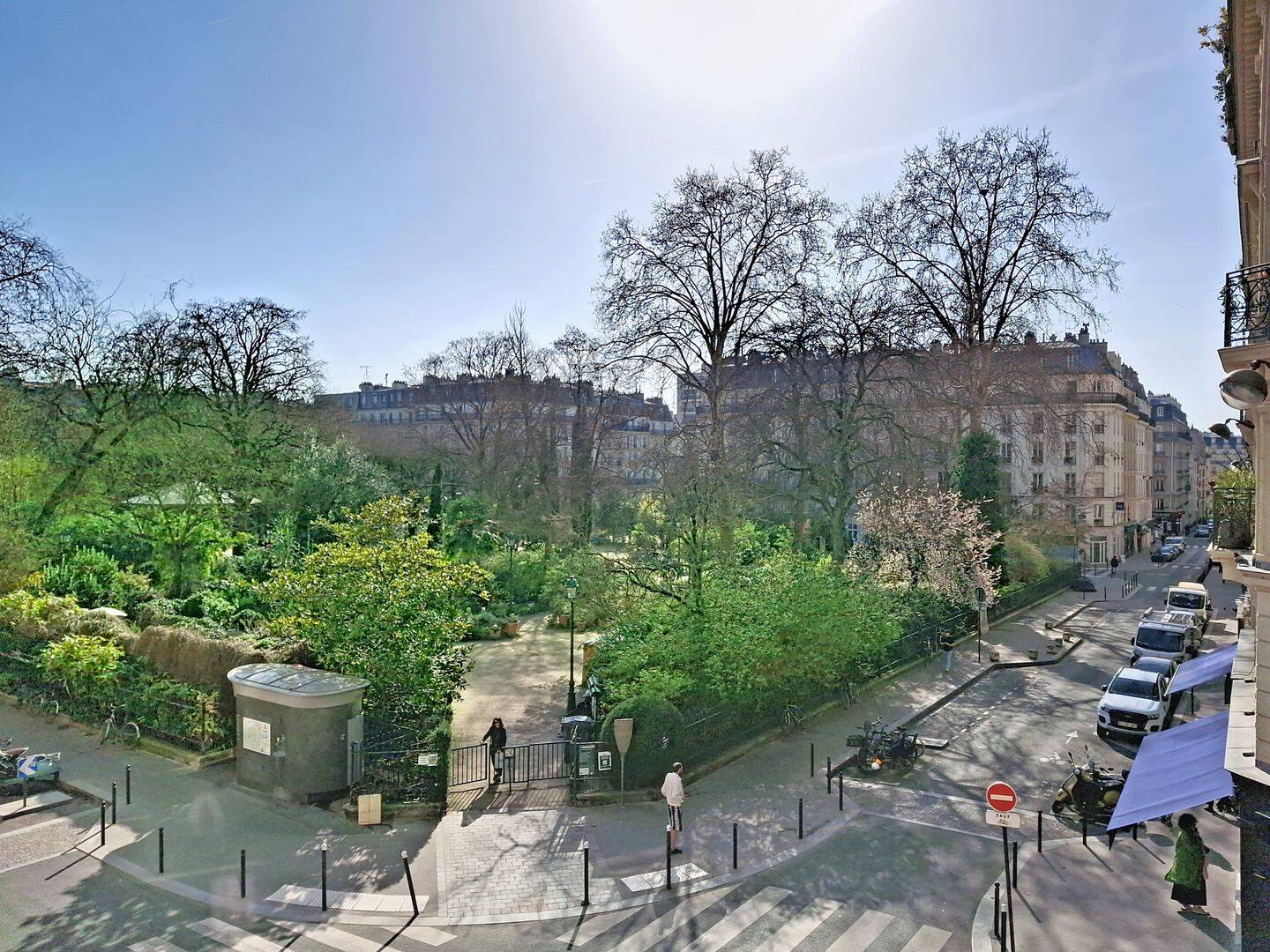 Appartement 2 pièces 46 m² · à Paris 11ème Arrondissement · 45,6 m² · 624 000 €