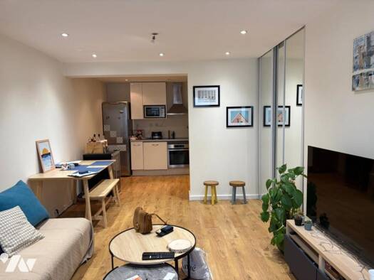 Appartement à vendre 445 000 € 2 pièces 1 chambre 49,8 m² RDC Paris 15ème arrondissement 75015