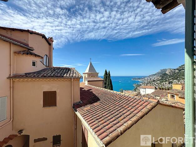 Appartement à vendre 375 000 € 3 pièces 2 chambres 78 m² 2ème étage Village-Cros de Caste-Coupiere-Mont Gros Roquebrune-Cap-Martin 06190