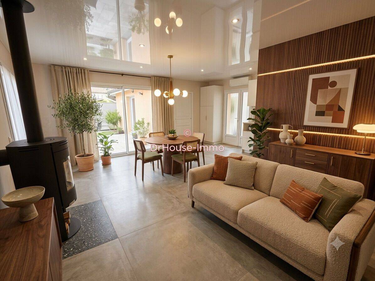 Maison 8 pièces 225 m² · à Laboutarie · 225 m² · 378 000 €