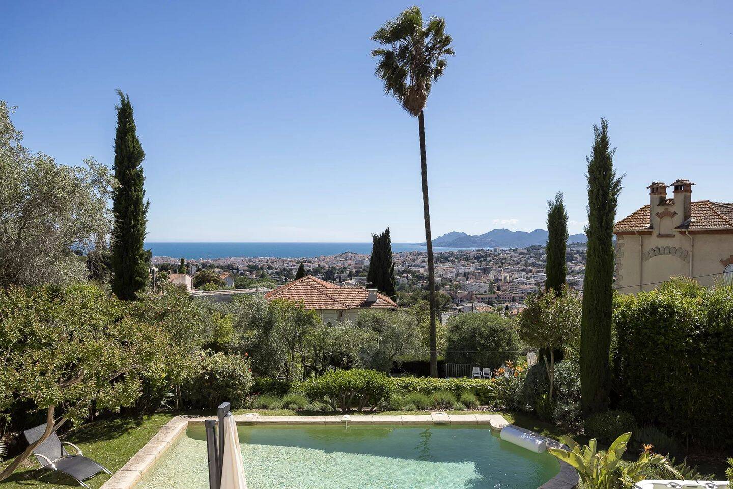 Maison 9 pièces 376 m² · à Cannes · 376 m² · 5 250 000 €