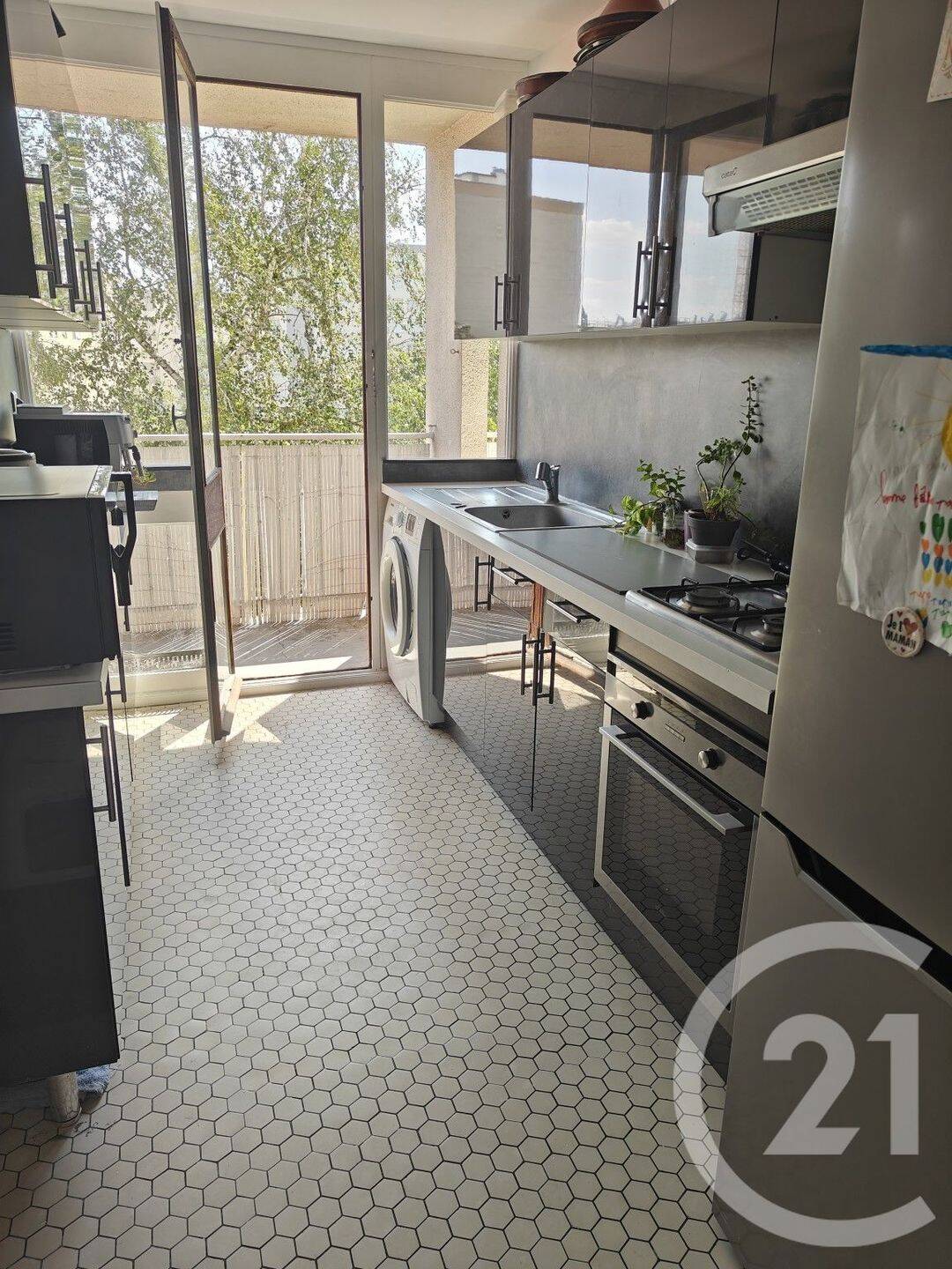 Appartement 3 pièces 62 m² · à Chilly-Mazarin · 62 m² · 155 000 €