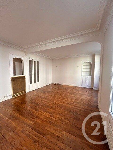 Appartement 2 pièces 56 m² · à Paris 19ème Arrondissement · 55,8 m² · 1 600 €/mois