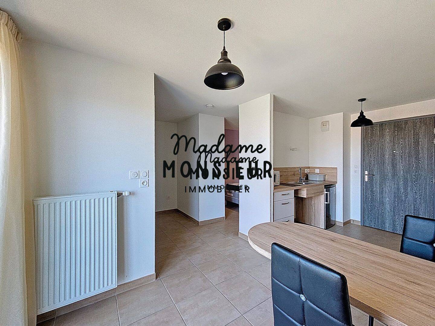 Appartement 2 pièces 30 m² · à Saint-Étienne-de-Saint-Geoirs · 30 m² · 96 000 €
