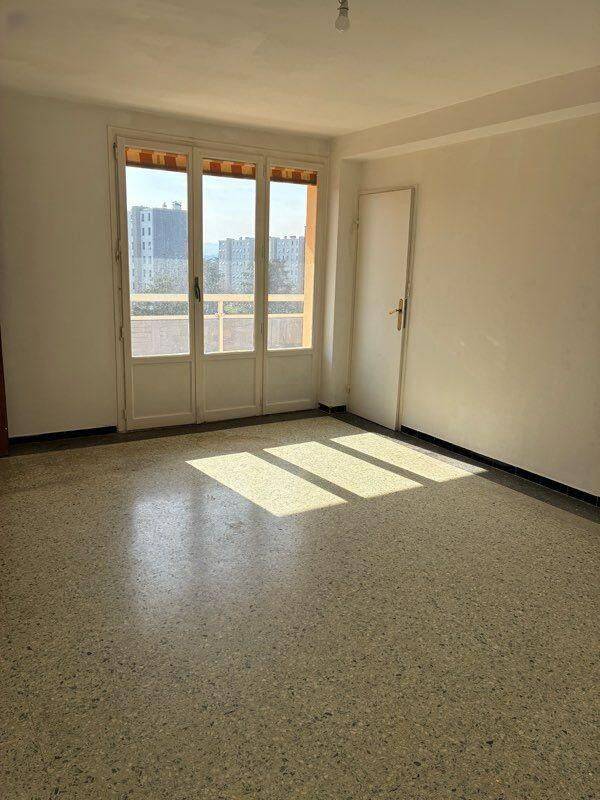 Appartement 4 pièces 70 m² · à Sainte-Foy-lès-Lyon · 70 m² · 950 €/mois