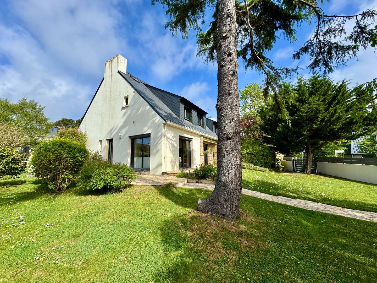 Maison 9 pièces 198 m² · à Saint-Nazaire · 197,9 m² · 895 000 €