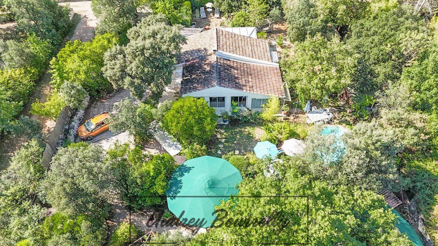 Maison 7 pièces 115 m² · à Saint-Maximin-la-Sainte-Baume · 115 m² · 566 500 €