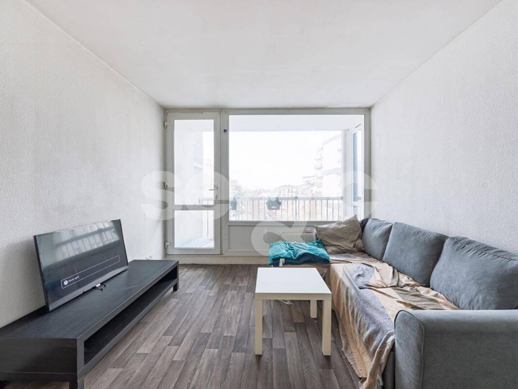 Appartement 2 pièces 54 m² · à La Madeleine · 54 m² · 141 000 €