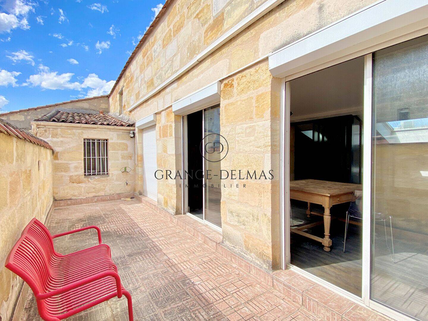 Maison 7 pièces 270 m² · à Bordeaux · 270 m² · 1 044 000 €