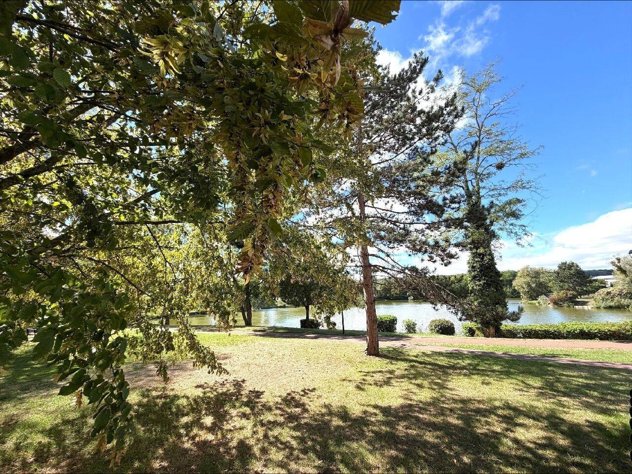 Appartement 2 pièces 53 m² · à L'Isle-Adam · 53 m² · 956 €/mois