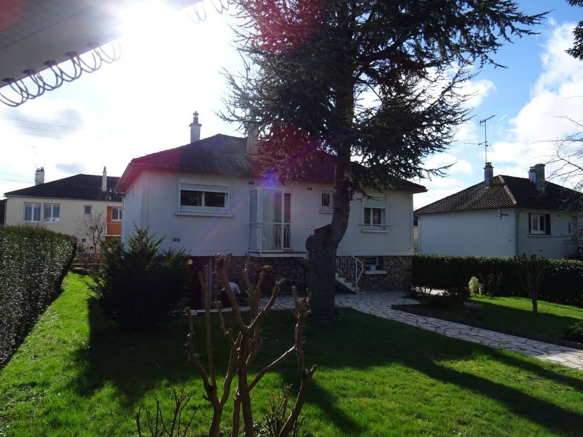 Maison 4 pièces 81 m² · à L'Huisserie · 81 m² · 157 740 €
